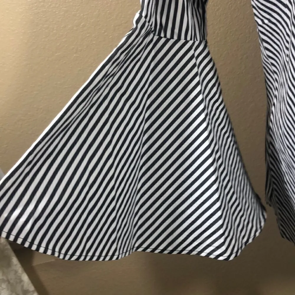 Notations dark gray white striped bell sleeve top - Image 3