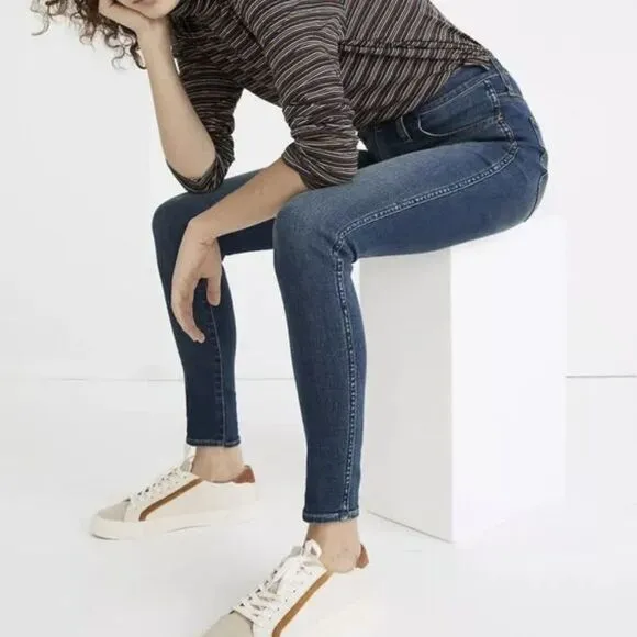 NEW Madewell 10" High-Rise Roadtripper Supersoft Jeans in Playford Wash, 25‎ - Image 3