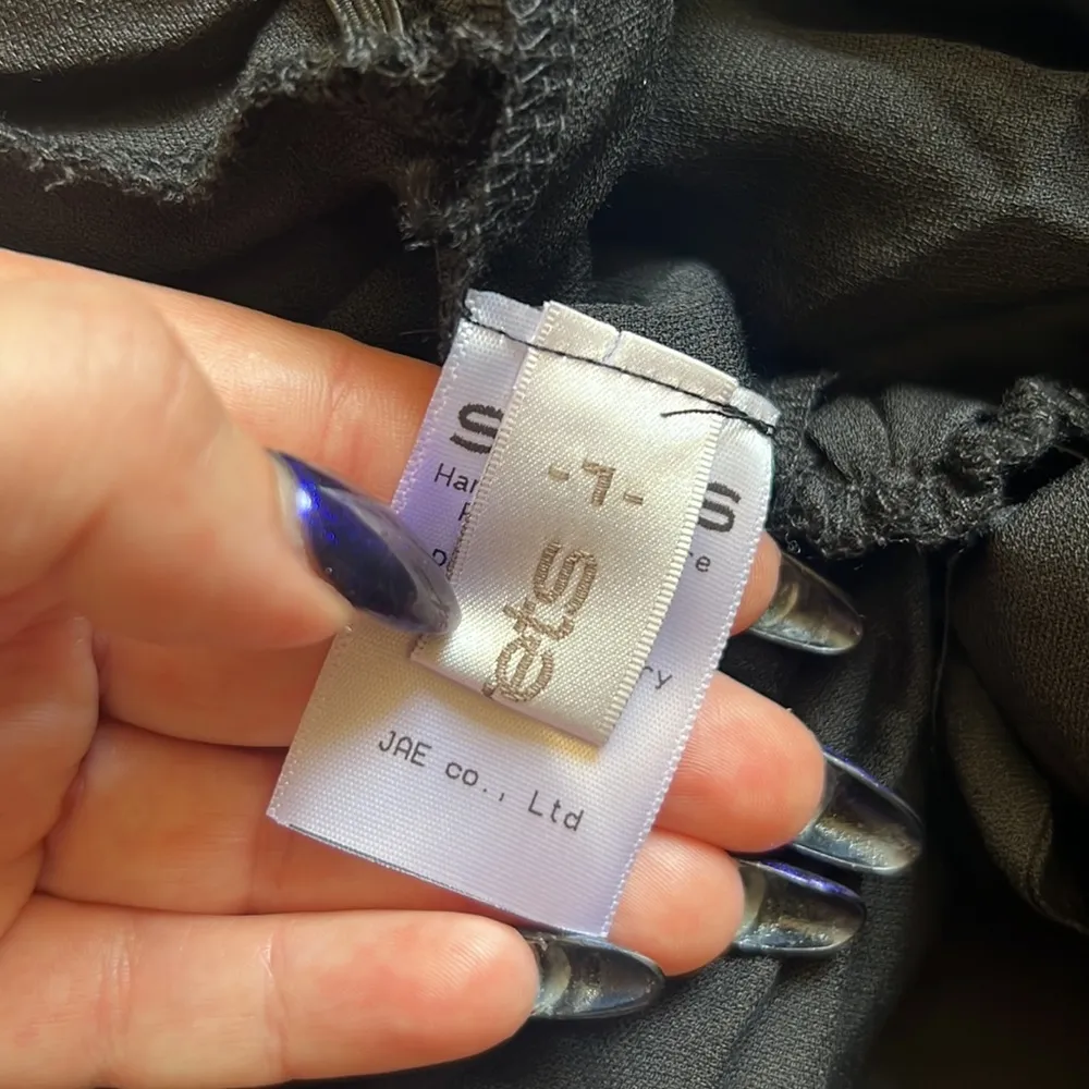 Storets  Sofia Cold Shoulder Blouse - Image 6