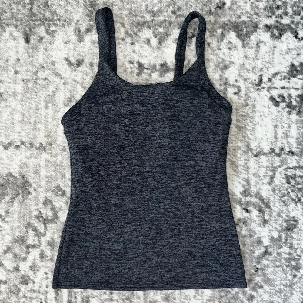 Alo Yoga Alosoft Complete Tank - Image 2