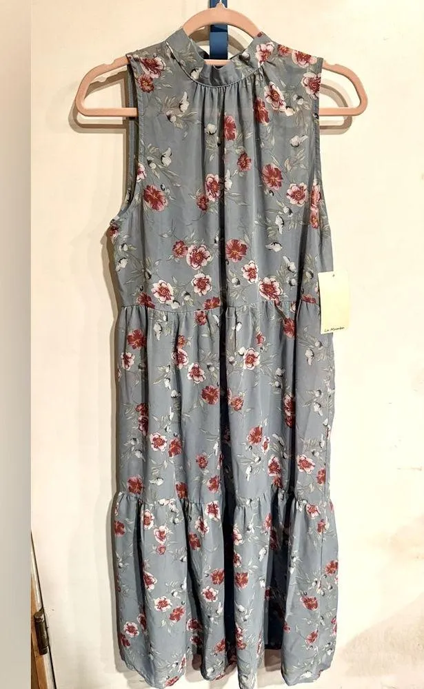 Live to be spoiled, Floral dress, Size L, NWT - Image 2