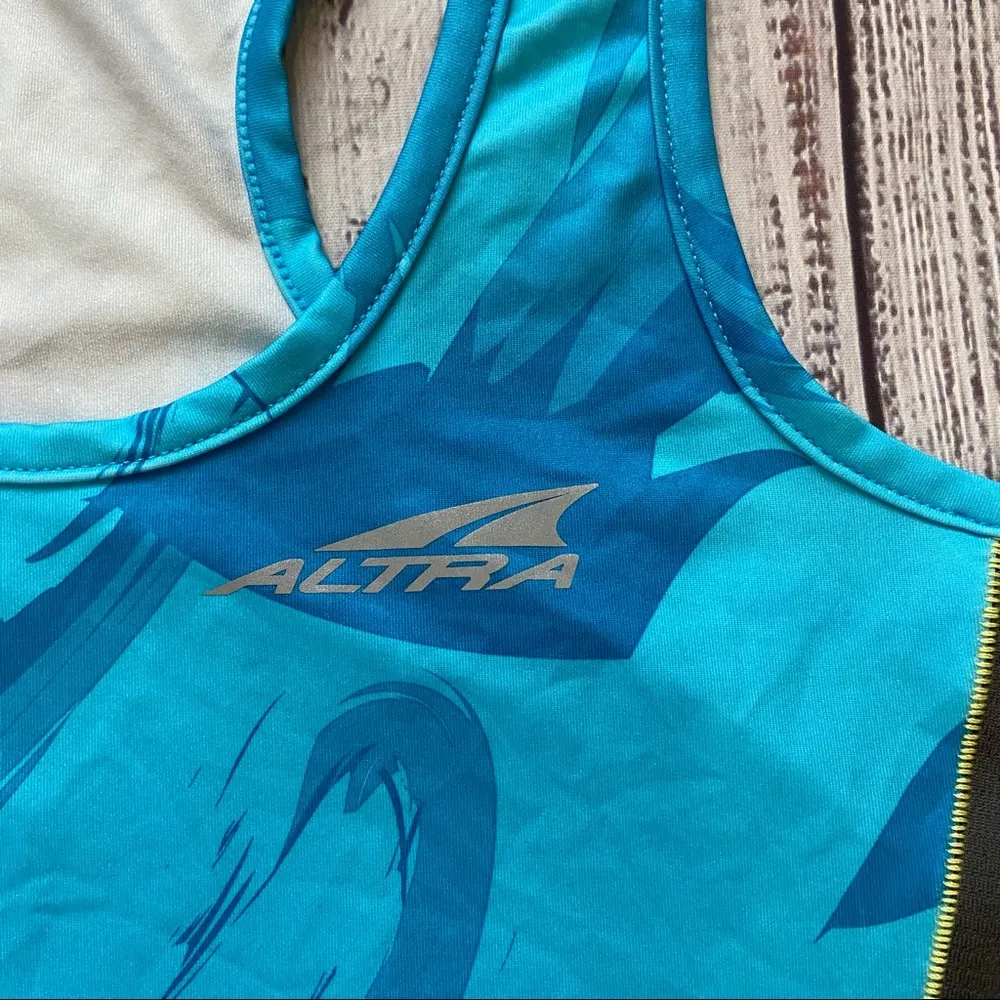 Altra Women’s Running Tank Top. Size XSmall. EUC - Image 4