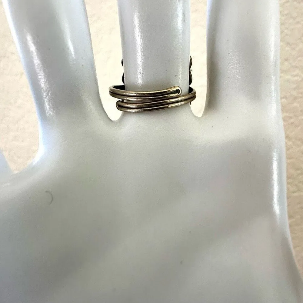 Chrysocola oval silver tone cocktail ring Green - Image 3