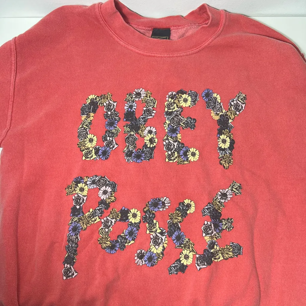 Obey Posse Floral Flower Branded Logo Graphic Coral Crew Neck Sweatshirt - Image 8