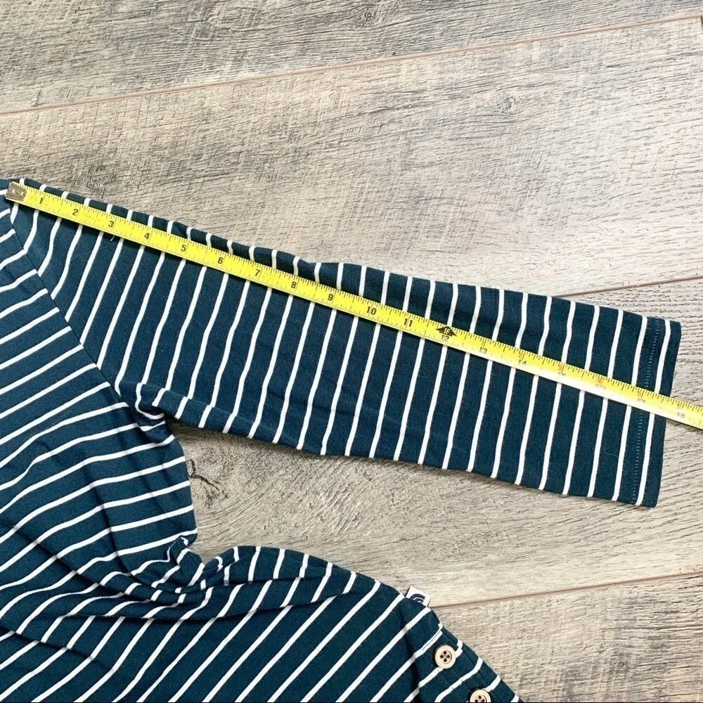 The North Face Teal Striped Top Size Small - Image 10