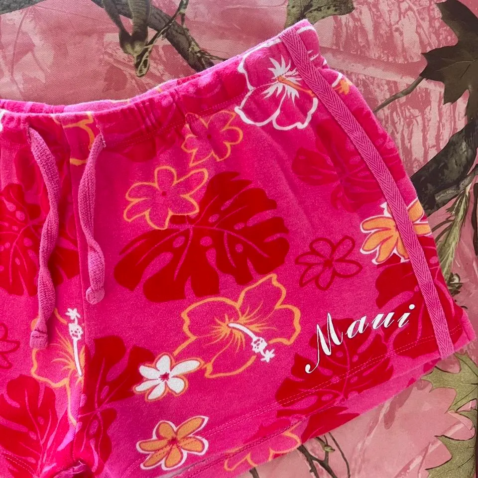 y2k maui hot pink hibiscus flower shorts  - Image 8