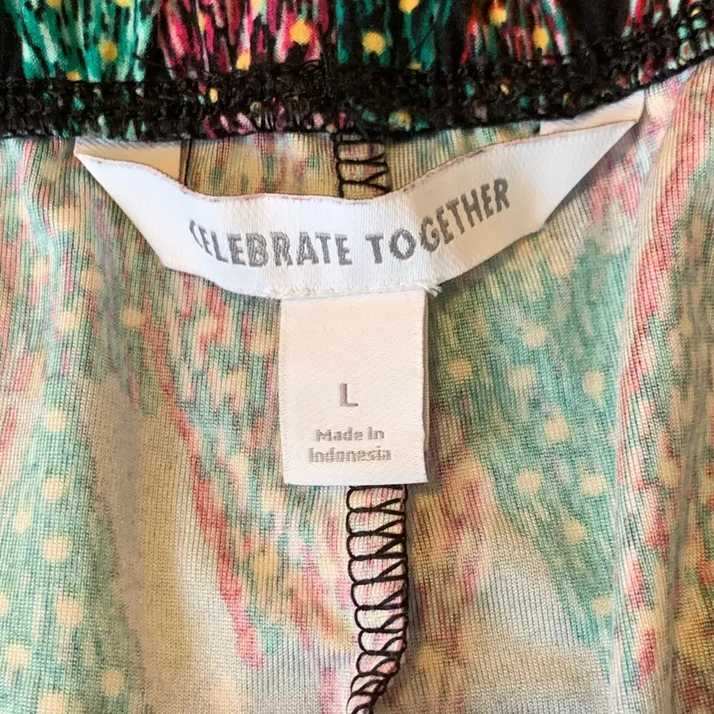 Celebrate Together Christmas Tree Holiday Leggings Large Black Green Pink Soft - Image 2