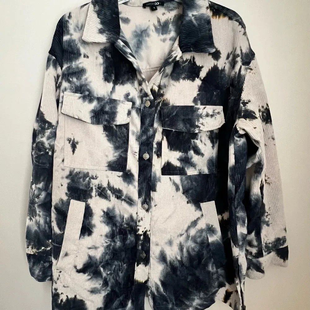 Women's Oversized Corduroy‎ Shacket Small - Image 2