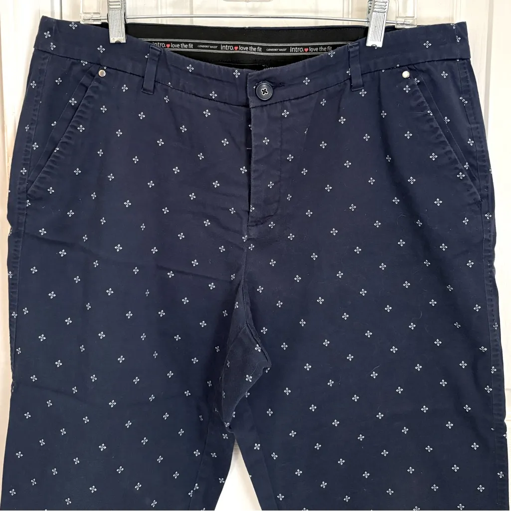 Intro Love the Fit Navy Cropped Pants with Printed White Pattern Blue Size 14W - Image 2