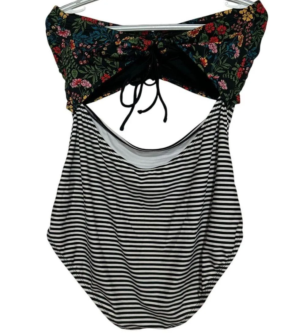 Time and Tru One Piece Strapless Swimwear Black Floral Padded Bra Striped Bottom - Image 2