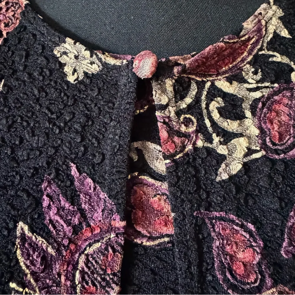 Vintage 90’s Shimmery Cardigan & Tank Top 2 - Image 3