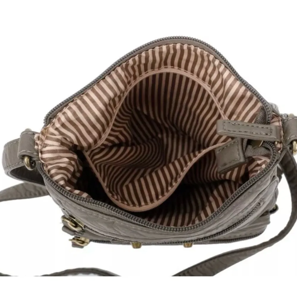 Jassy Chocolate Brown crossbody bag with lots of pockets and a zipper closure - Image 4