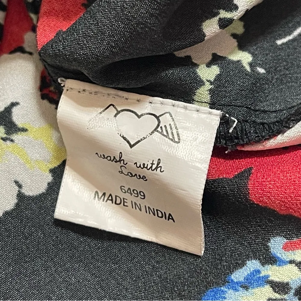 Hell Bunny Vixen Pinup Heather Floral Short Sleeeve Button Down Blouse - Image 8