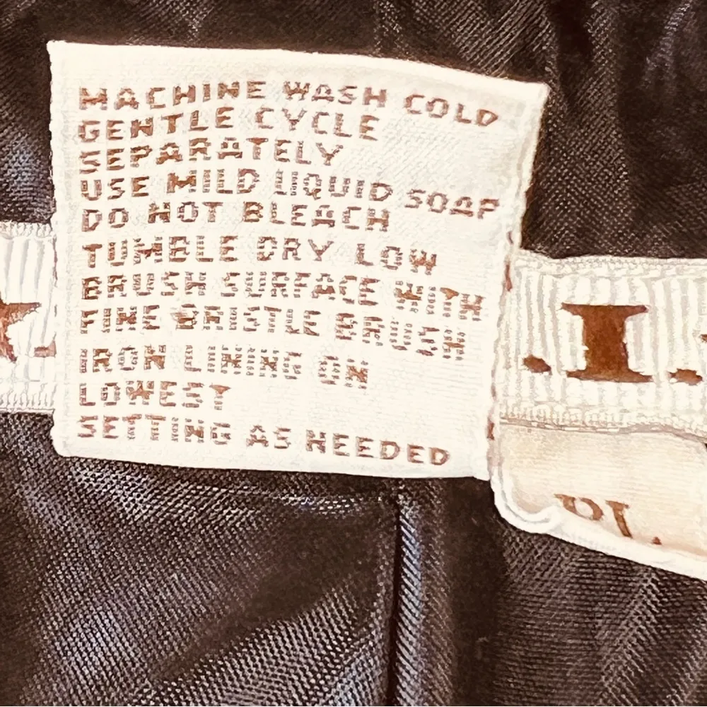 Vintage A.M.I. Petite Large Zip Front Leather Jacket & Lined Size undefined - Image 12