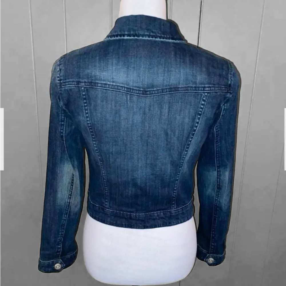 Denim Stretch Fitted faded Jacket Button Details - Image 6