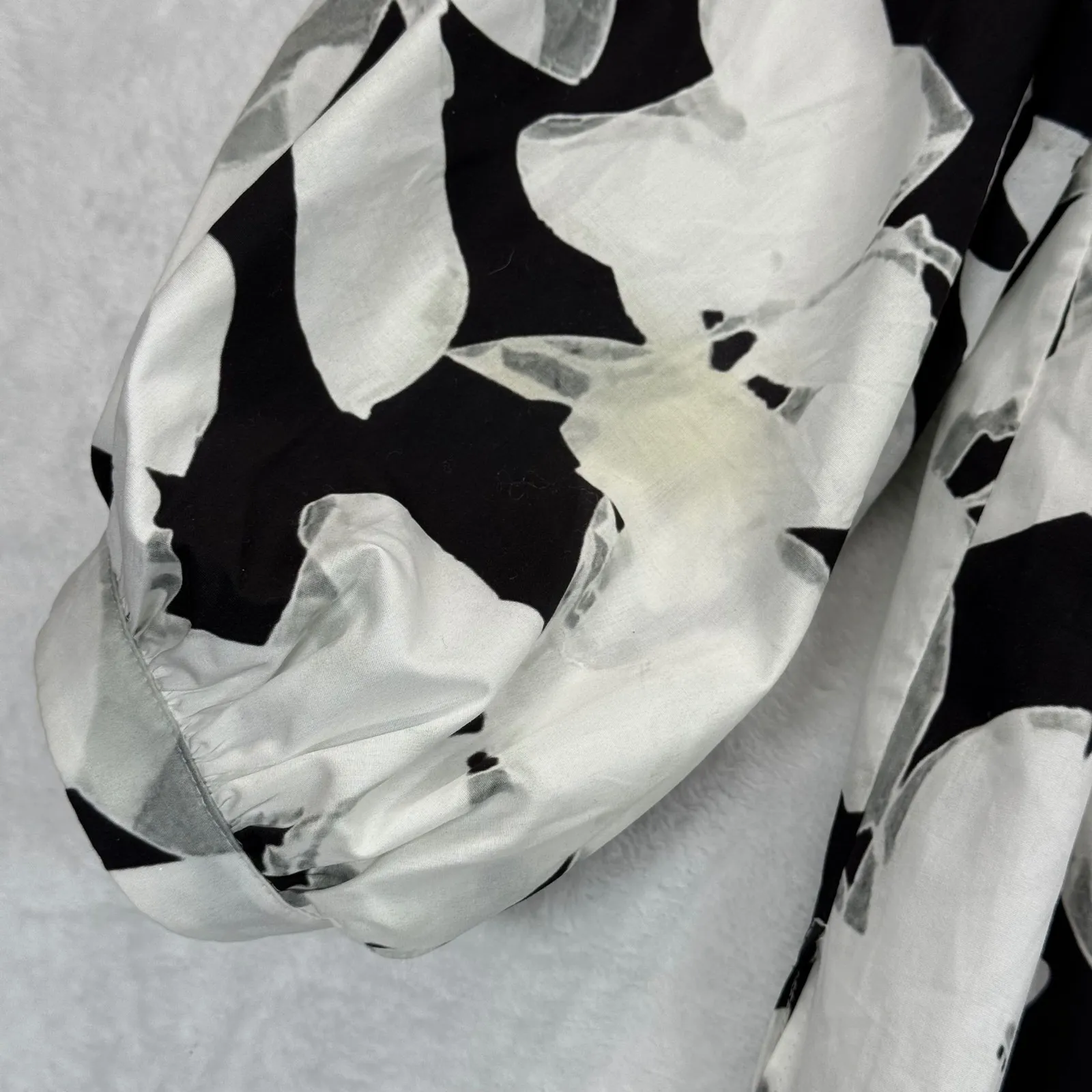 AKRIS punto Floral Print Cotton Tunic‎ Top Blouse Black White US 12 READ - Image 9