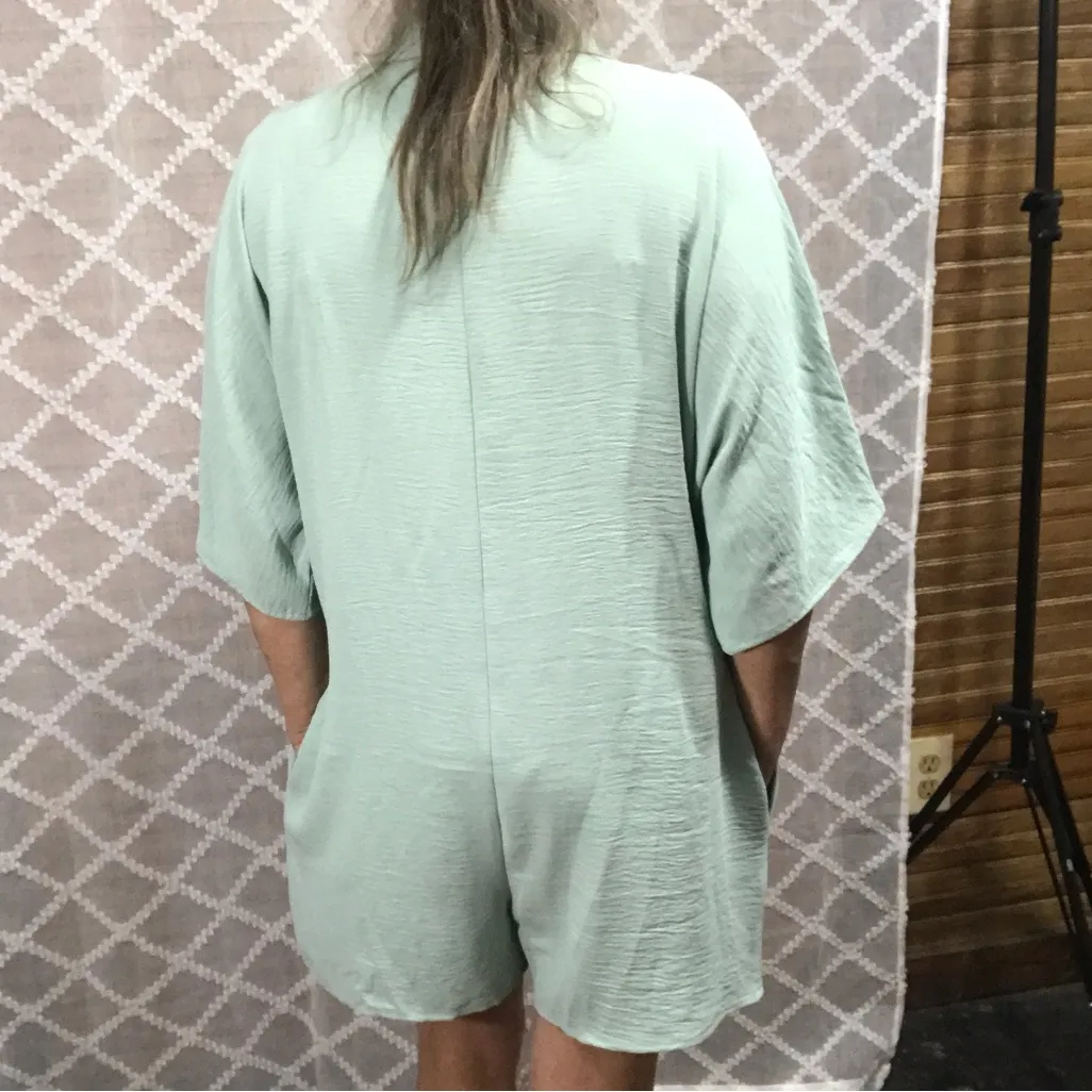 Mint Green Button - Image 2