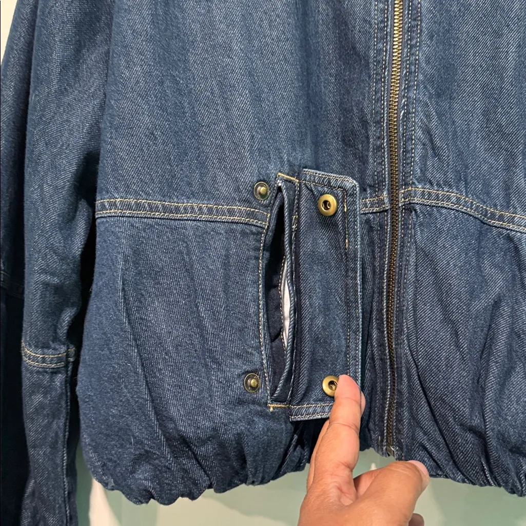 NWOT Madewell Bubble-Sleeve Jean Bomber Jacket in Airy Denim Edition, size XL - Image 3