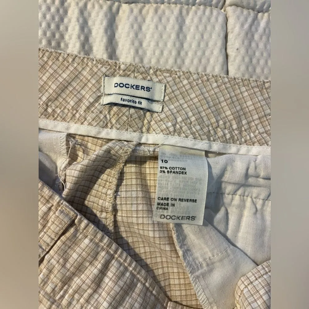 Dockers woman's capri‎ size 10 beige - Image 7