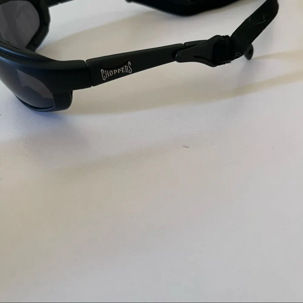 Choppers Active Foam Padded Strap Sunglasses Black - Image 8