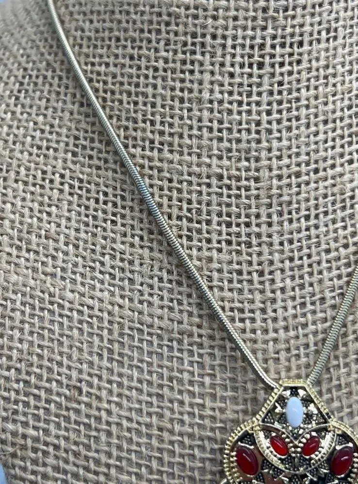 House of Harlow 1960 Montezuma Necklace Gold Tone Carnelian Howlite Pendant 18" - Image 4