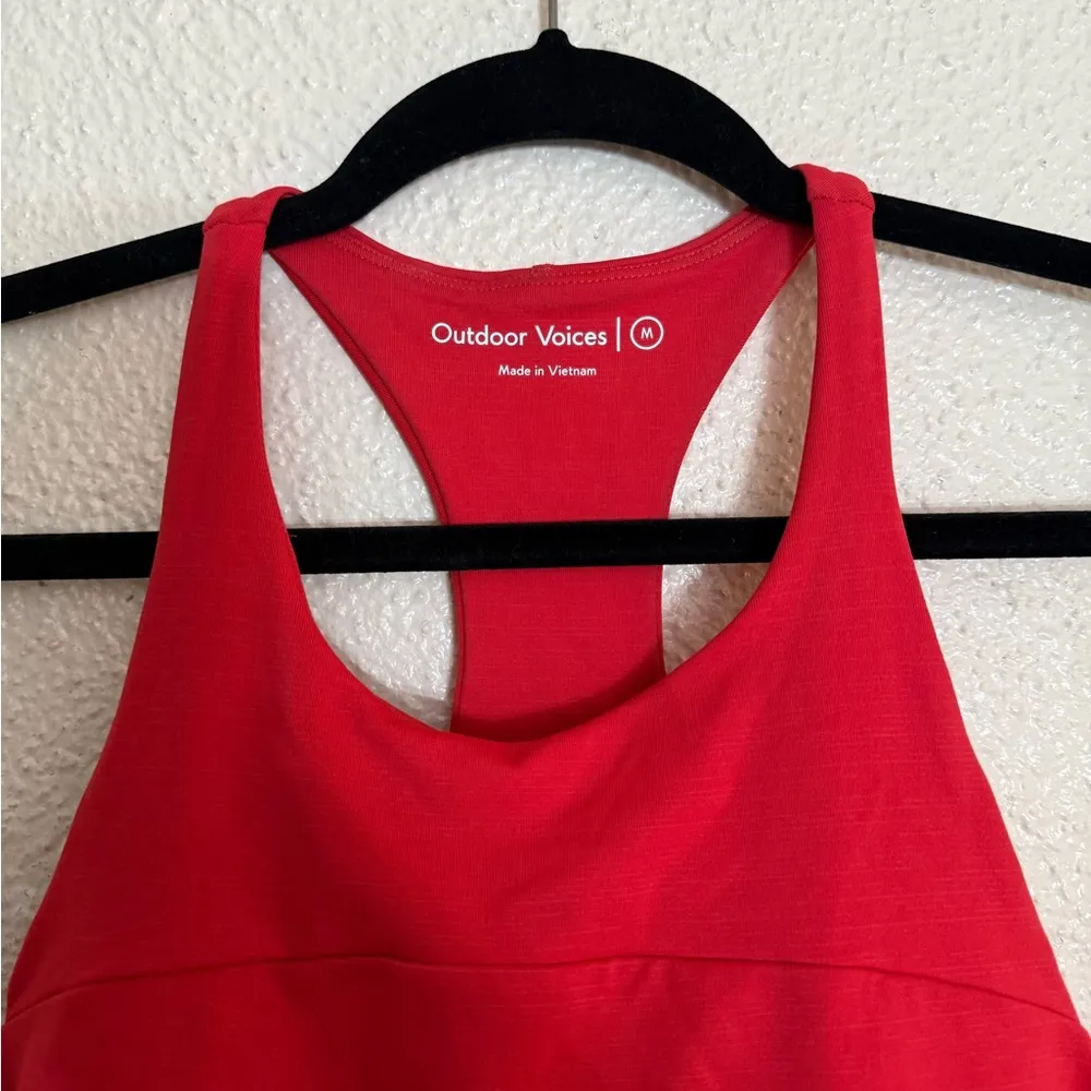 Outdoor Voices Red TechSweat High Neck Crop Top Sports Bra Size Medium - Image 3