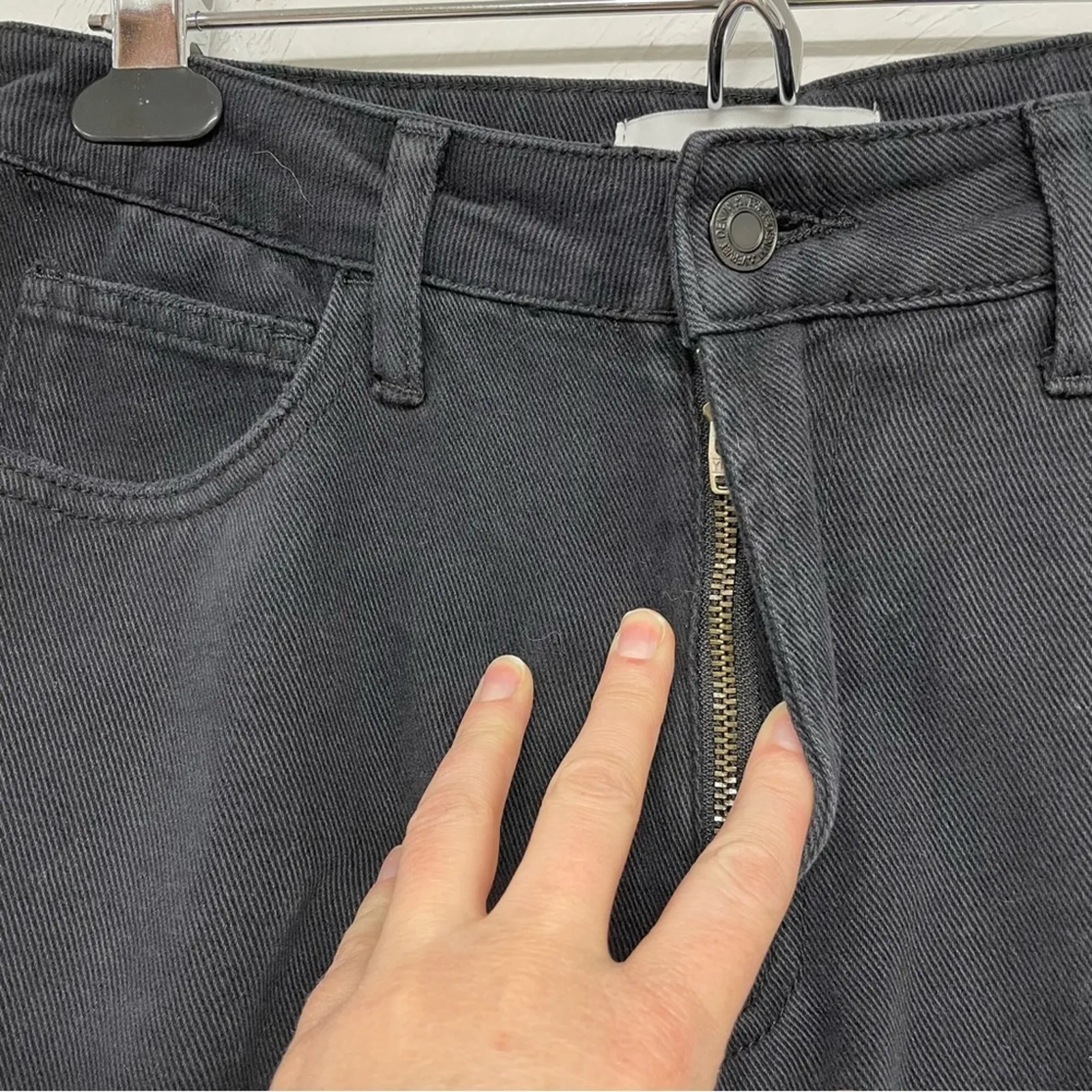 Vervet Black Distressed High Rise Mom Jeans Womens 26 Denim Fall 90s Style - Image 12