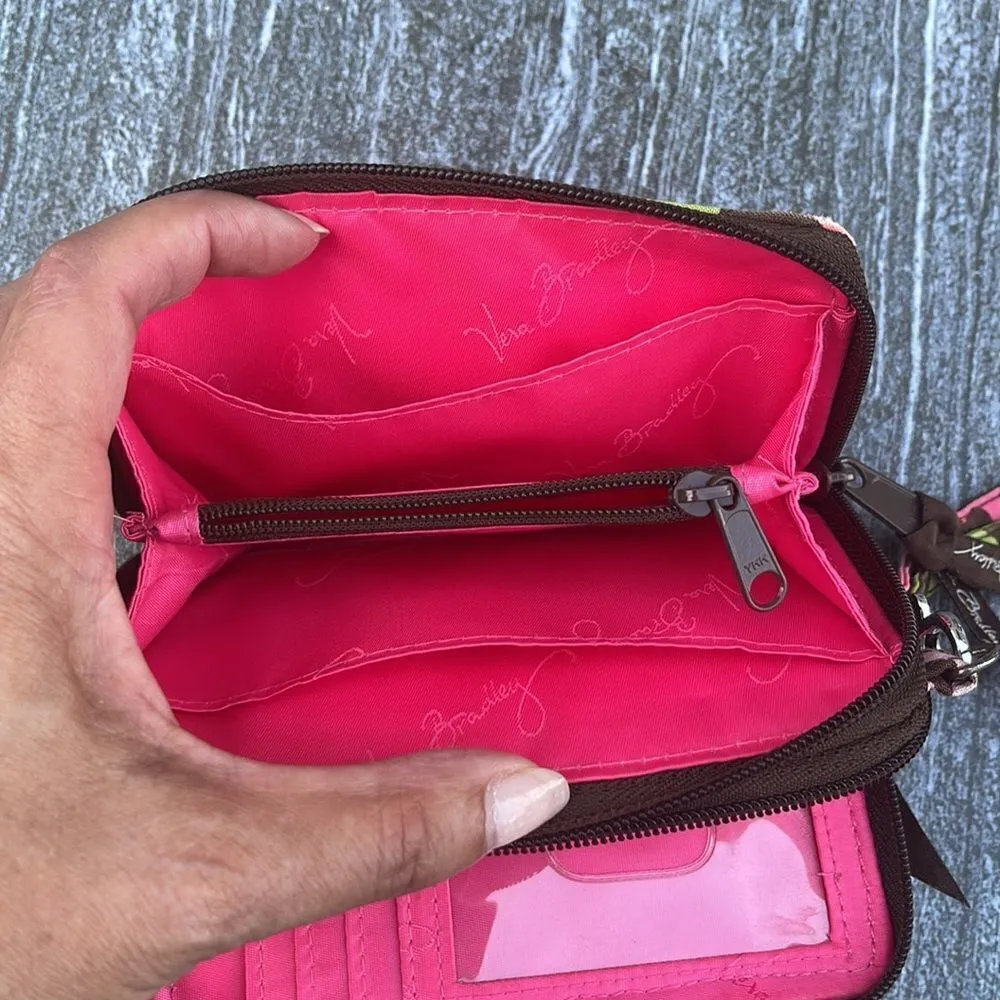 Vera‎ Bradley Wristlet Wallet. Carry it all in one compact place. - Image 4