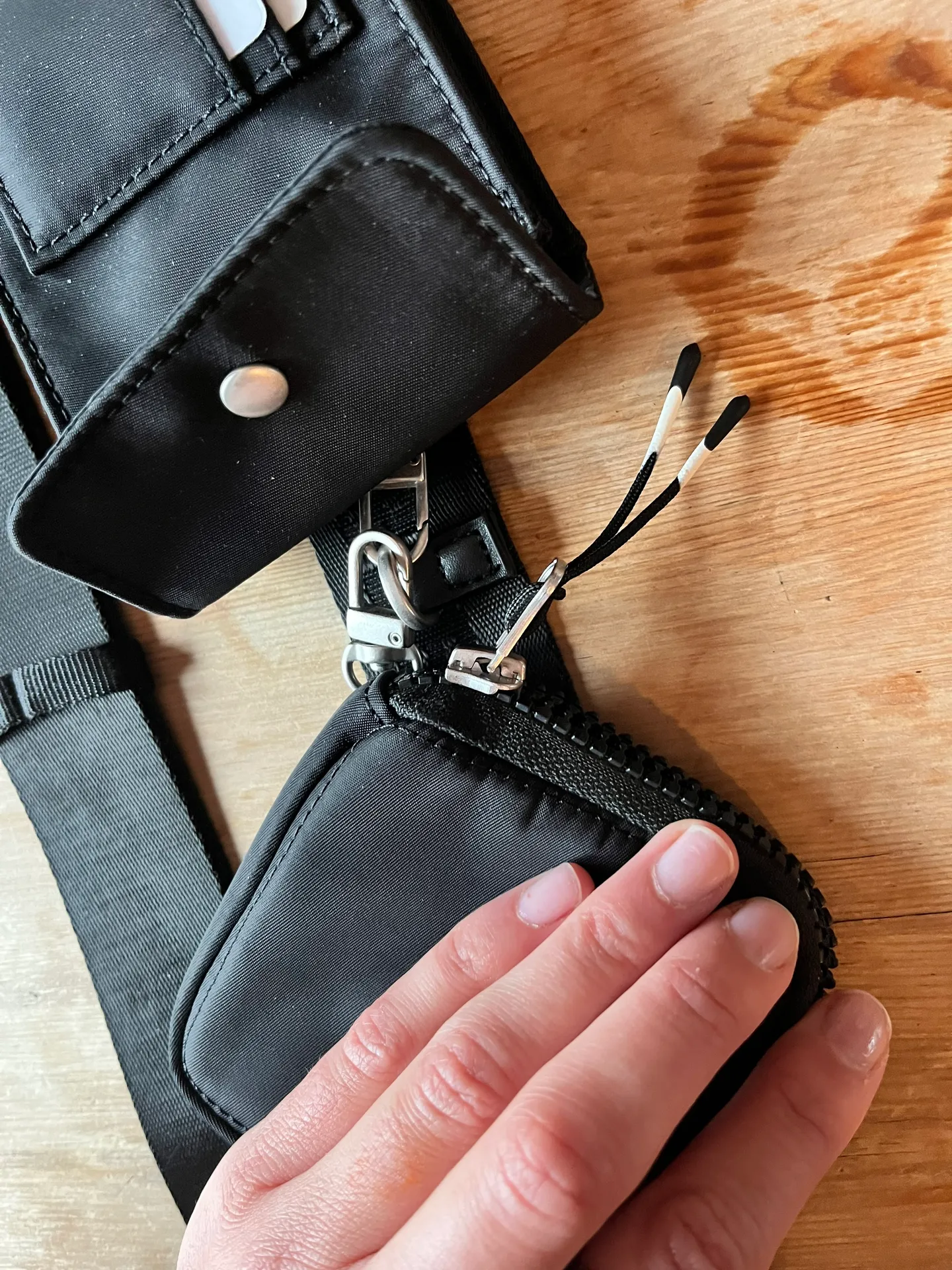 Black  Modular Crossbody Clip - Image 7