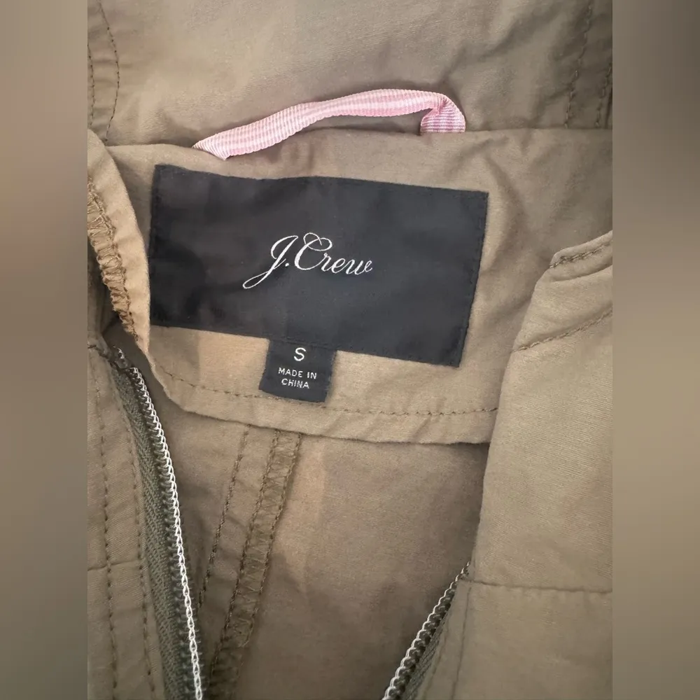 J. Crew Olive Green Full Zip Cinch Crop Waist Hoodie Windbreaker Jacket - Image 8