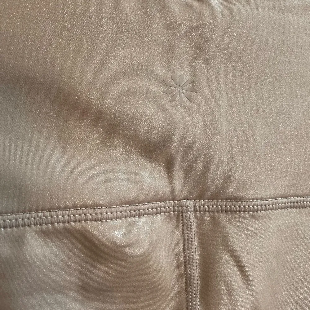 ATHLETA Elation Shimmer Shine Tight Powervita Fabric in Mocha Latte Size S NWT - Image 9