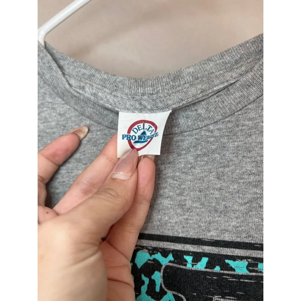 Delta Pro Weight M Crew Neck Graphic Pray Leopard Print Tee - Image 3