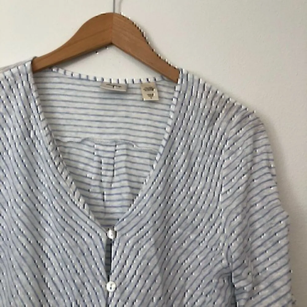 DAYTRIP BUCKLE Button Down Shirt White Blue LINEN Poly Cotton Blend Stripe Small - Image 5