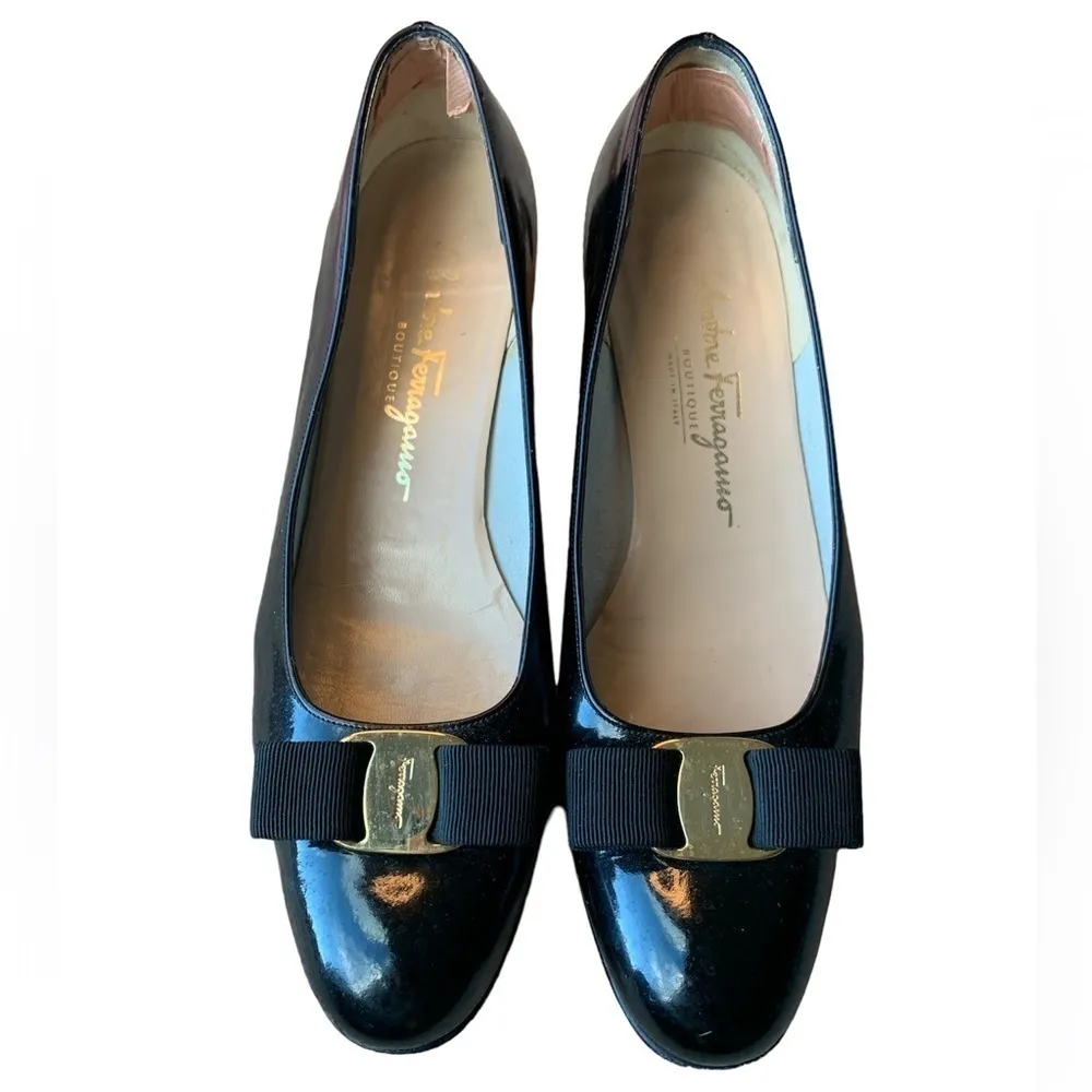 Salvatore Ferragamo | Salvatore Ferragamo Vara Black Patent Leather Heels - Image 2