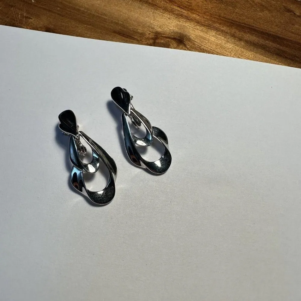 Signed Trifari Silver Tone Drop Clip On Non Pierced Earrings - Image 2