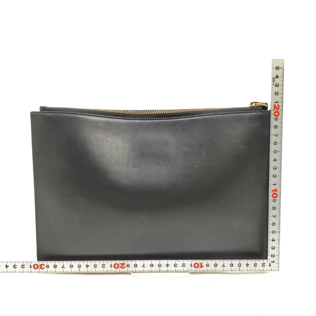 Gucci Black Leather Egg Pouch Clutch with UFO Design - Image 2