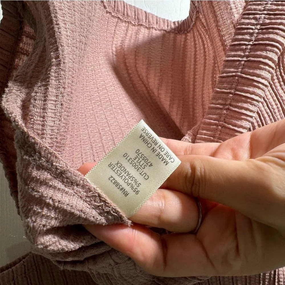 Max Studio • Shirt Top Blouse • Puff Sleeve • Scoop Neck • Small - Image 6