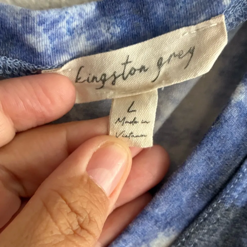 Kingston Blue and White Tie - Image 11