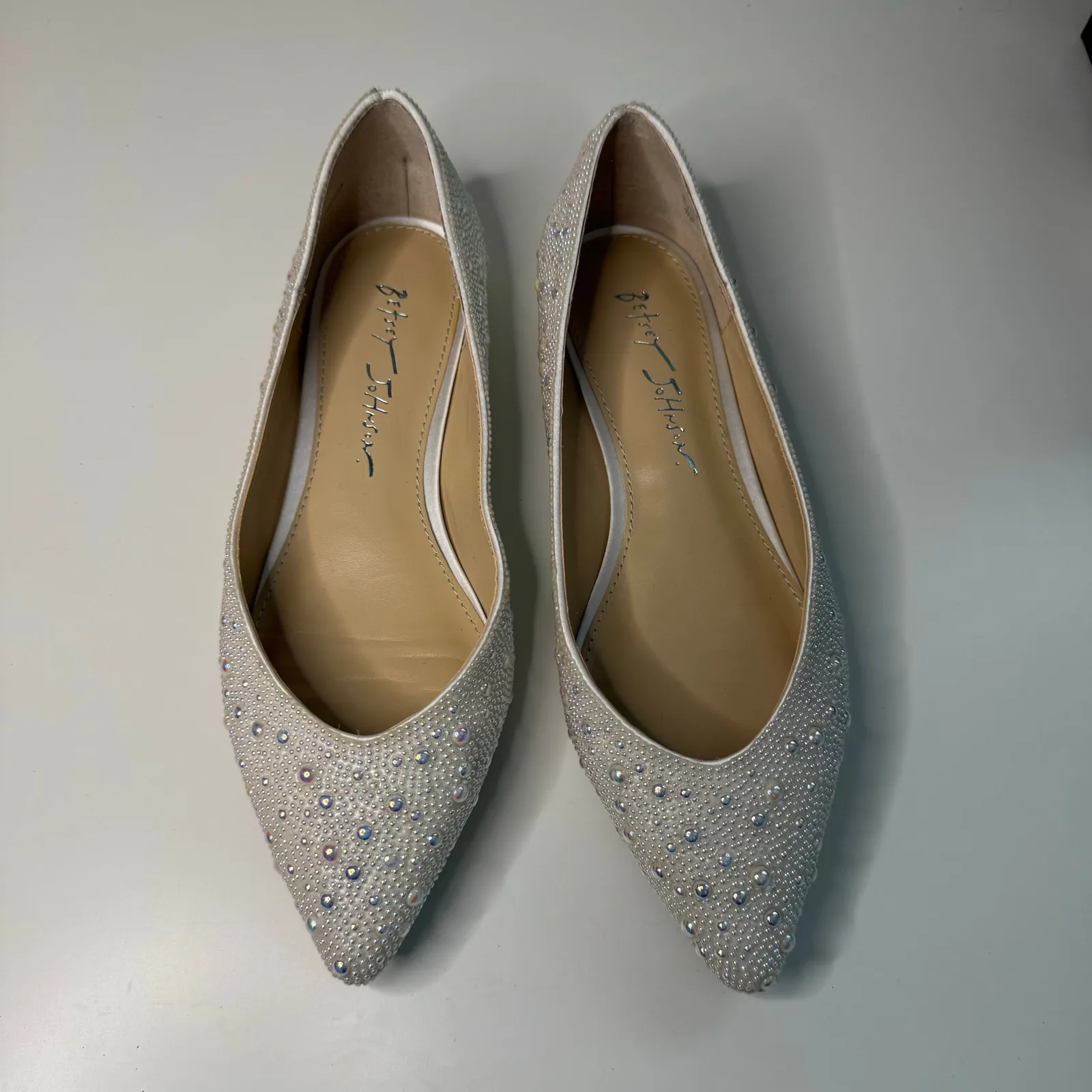 Betsey Johnson Womens White SB-Jude Pearl Beaded Ballet Flats Size 7M Wedding - Image 5