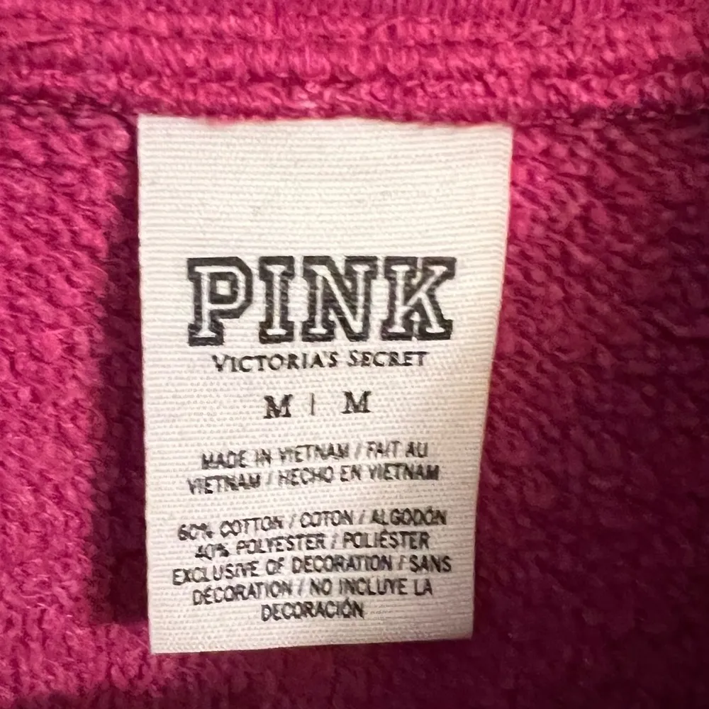 Carpet, stitch embroidery quarter zip - Image 4