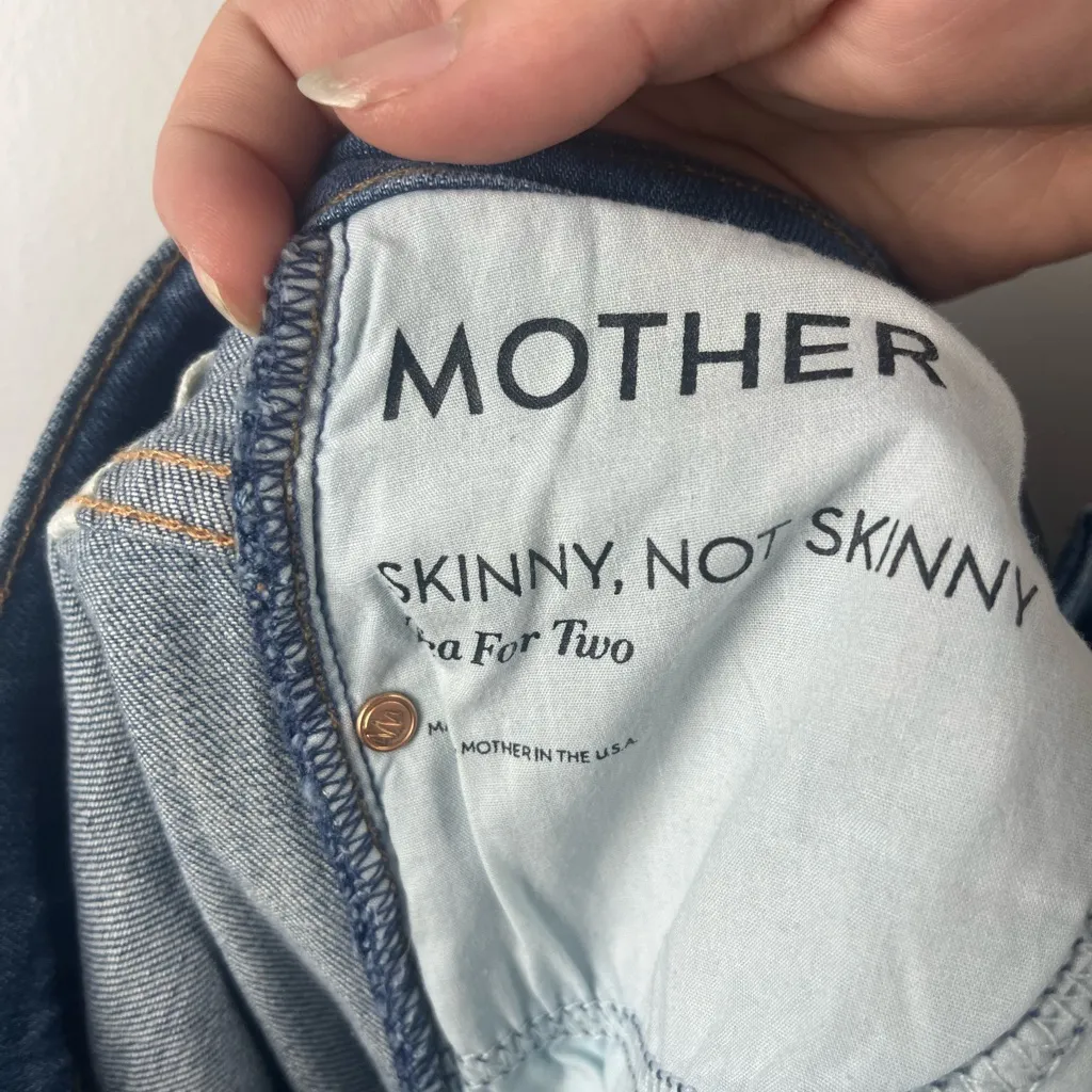 Mother Skinny Not Skinny Tea for Two Light Wash Blue Denim Jeans Size 25 - Image 6