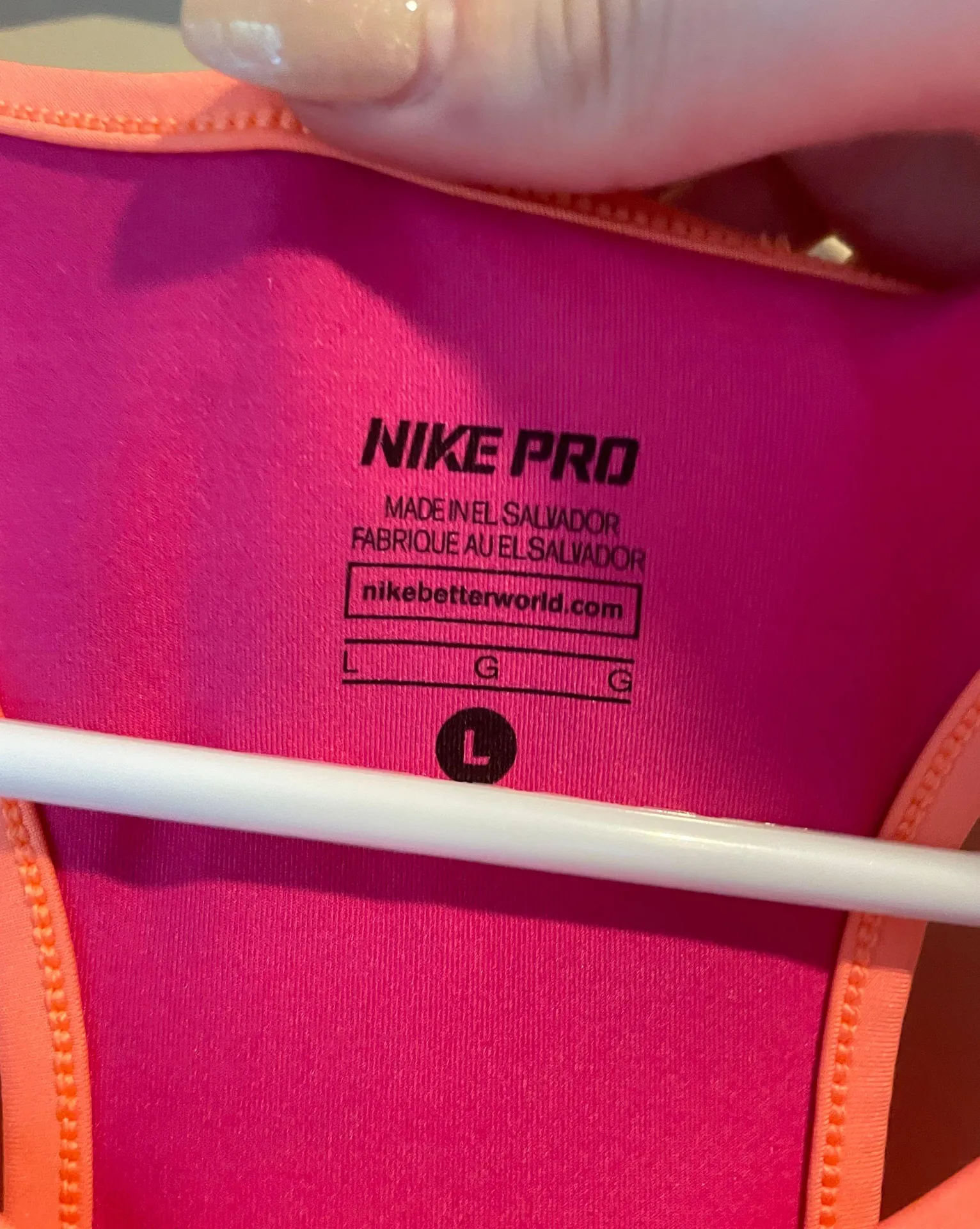 Nike workout tank - Image 2