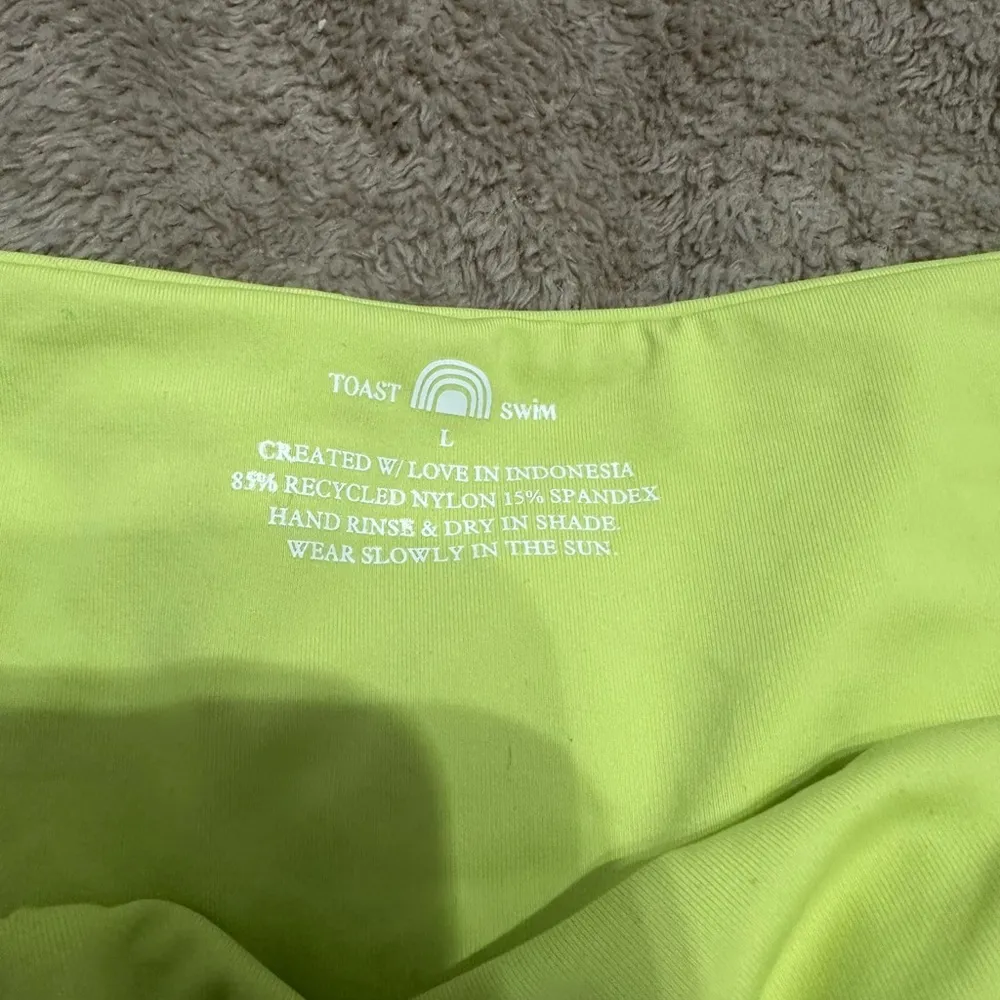 NWOT Toast Swim Neon Yellow green cheeky bottoms Size L - Image 6