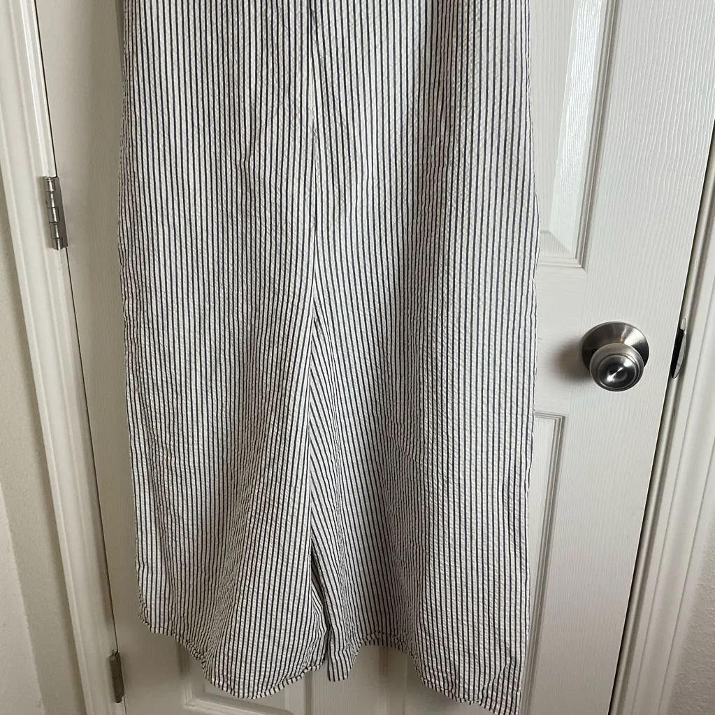 Zara trf Woman’s Striped Sleeveless Jumpsuit with pockets size large - Image 9