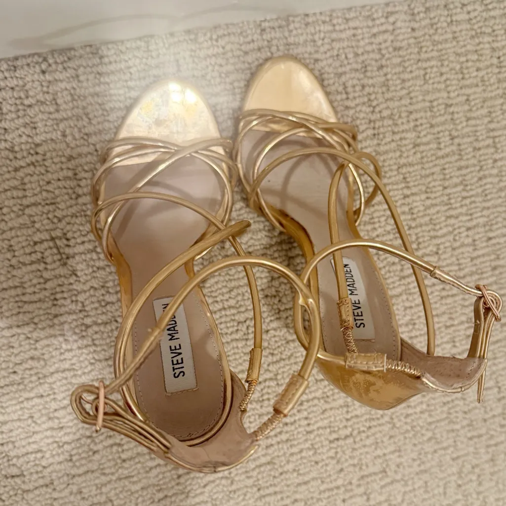 STEVE MADDEN‎ Satire Heels in Rose Gold size 8 - Image 5