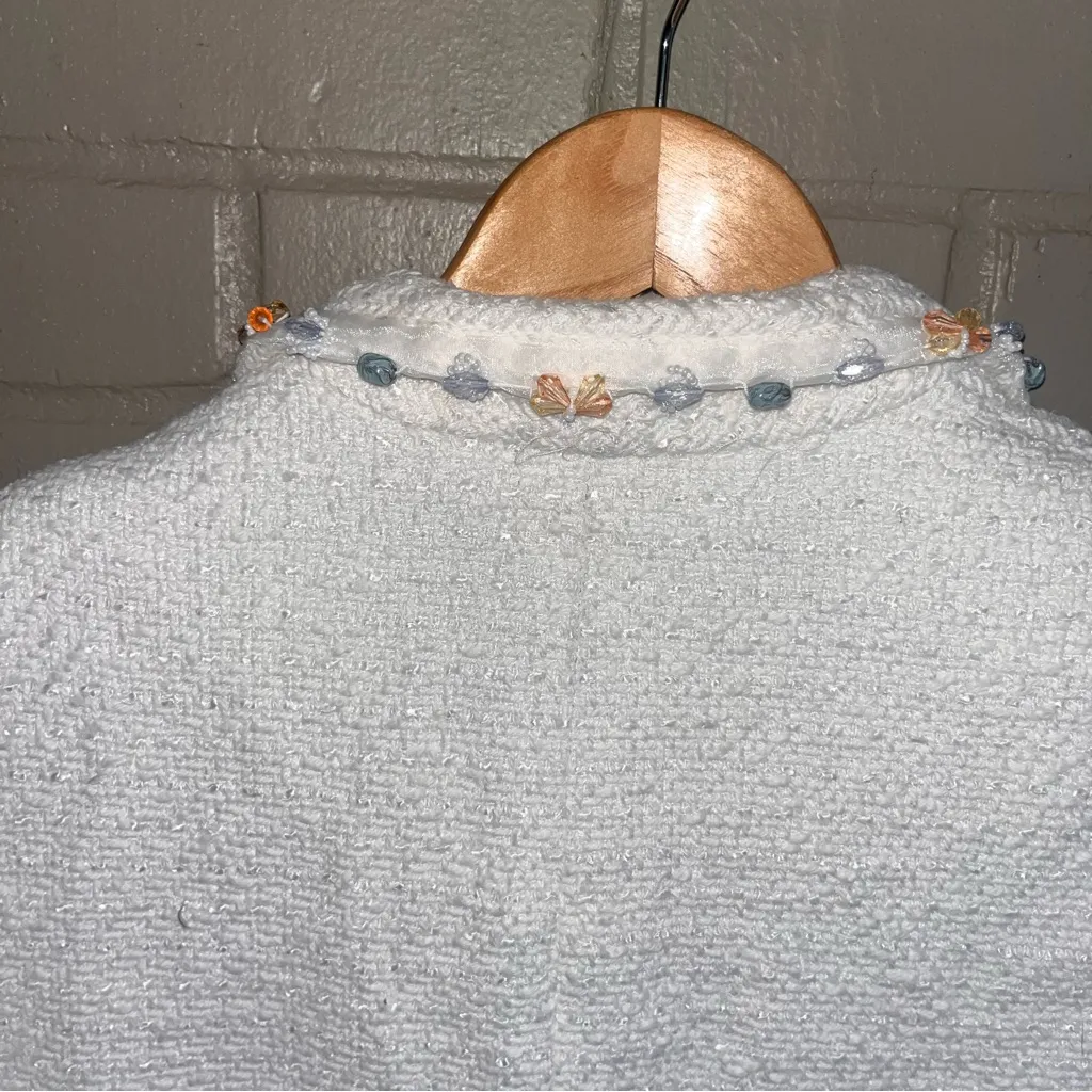 Neiman Marcus Exclusive Ivory Tweed Beaded Trim Lined Blazer Jacket Size‎ 12 - Image 9