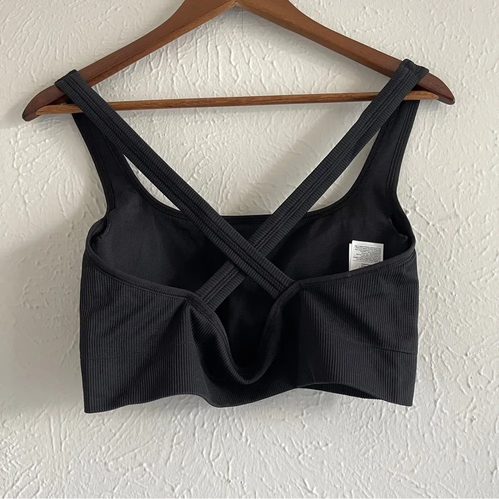 ATHLETA Aurora Scoop Sports Bra Black Pullover Size L - Image 4