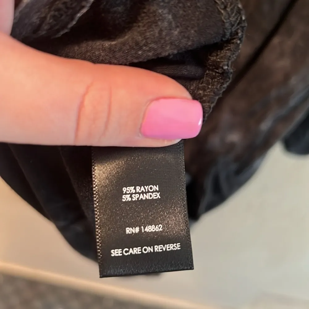 Torrid Women’s top - Image 5