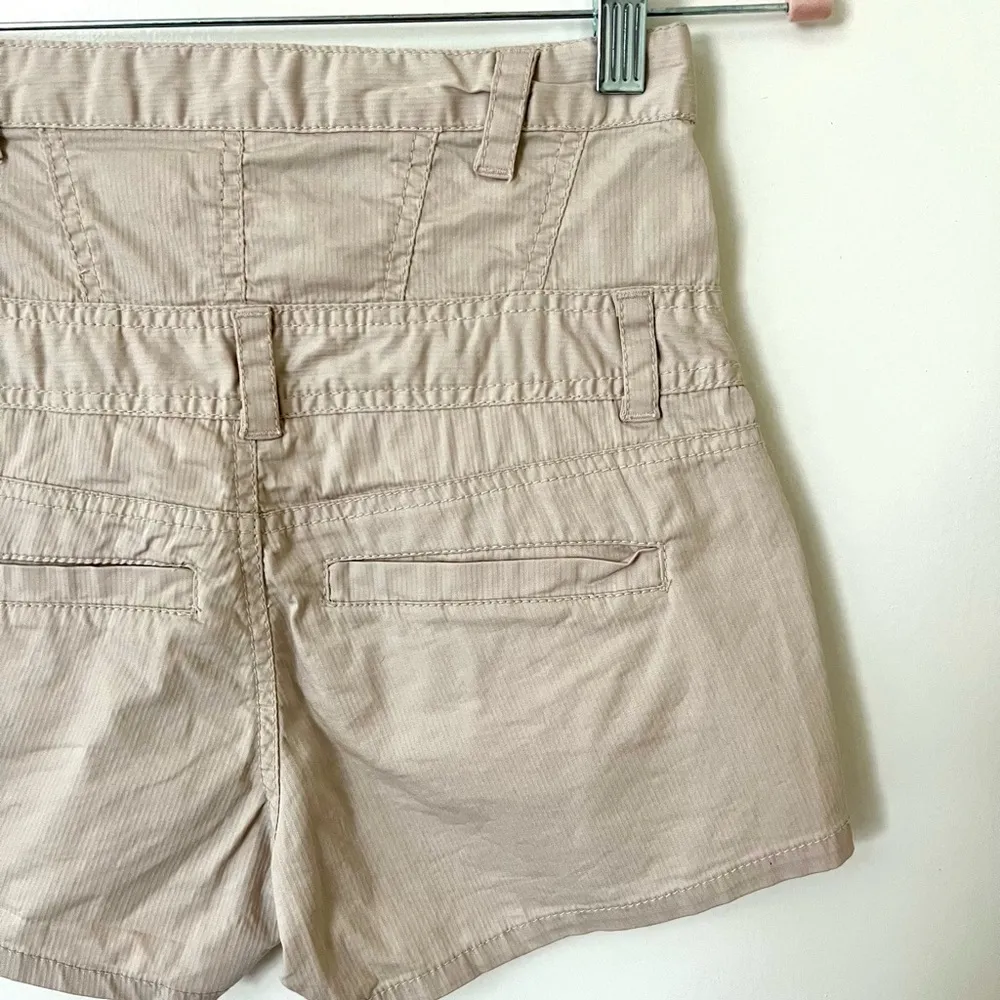 NWT  Beige Women's Shorts Size S - Image 6