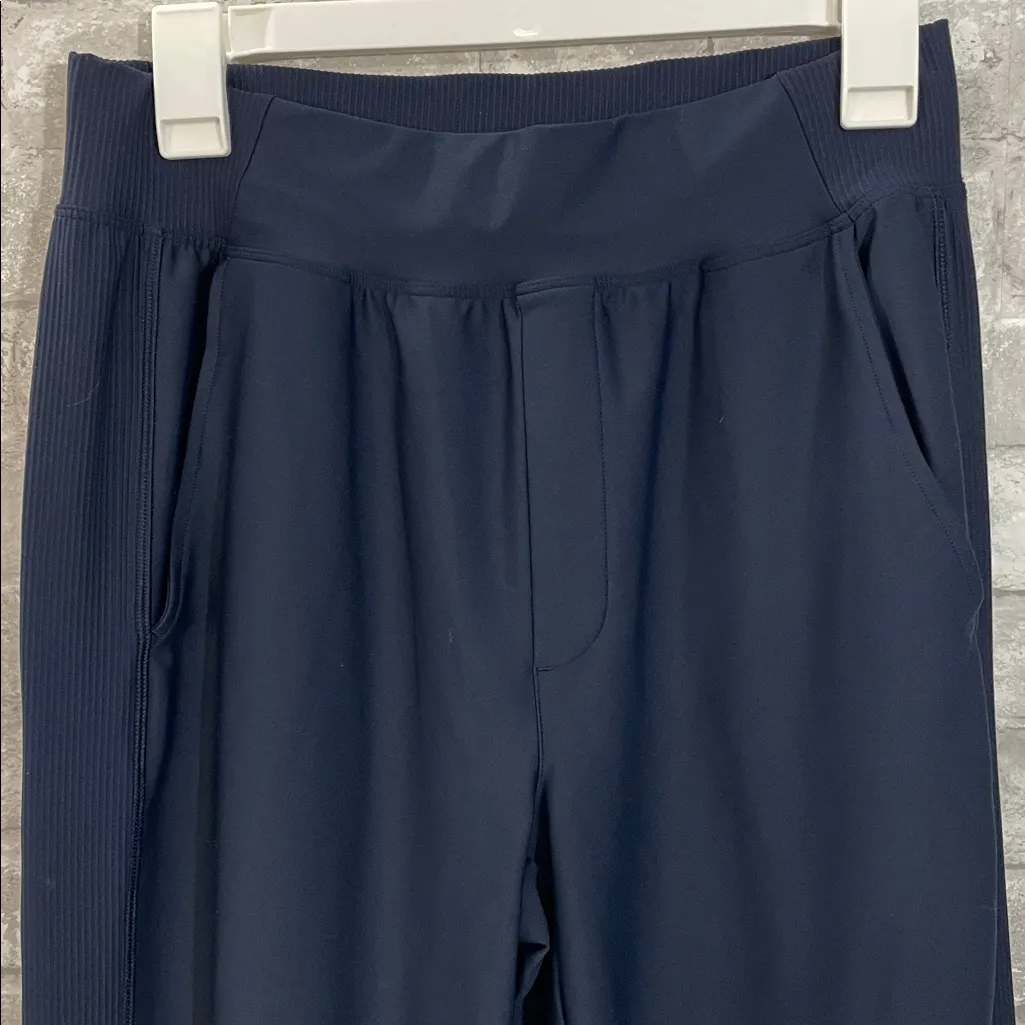 Old Navy PowerSoft Go-Dry Ribbed Panel Navy Pants - Image 2